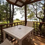 Sea Valley Hotel