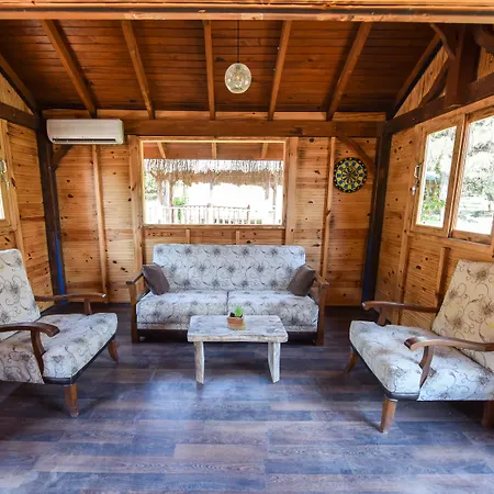 Sea Valley מלון 3*