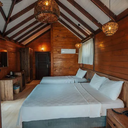 Sea Valley Otel 3*