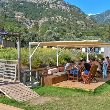 Sea Valley 酒店 法拉尔雅